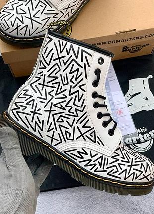 Обувь dr martens 1460 white