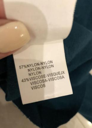 Светр темно-зеленого кольору 8