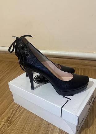 Підбори 👠 .