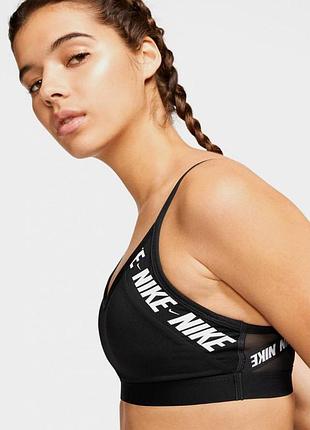 Чорний спортивний топ від nike  розмір xs топік майка