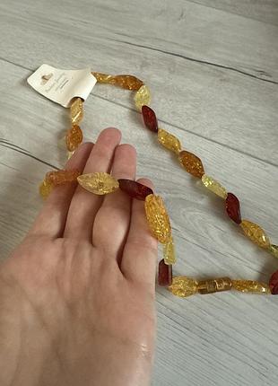 Штучний бурштин янтар