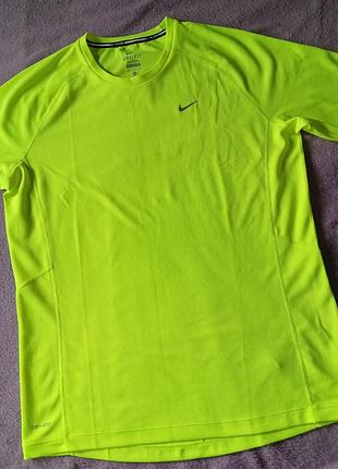 Футболка nike dri-fit. м.
