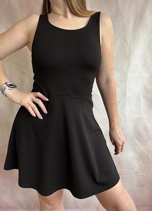 Жіноча сукня h&m divided з відкритою спинкою | eur 34 (xs)