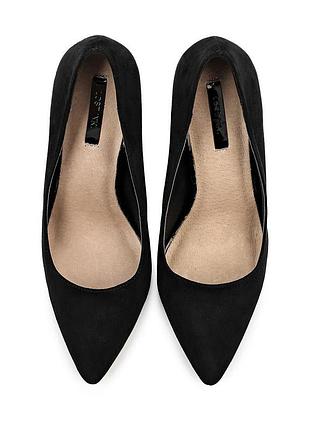 Туфлі-човники lost ink carlita block heel court
