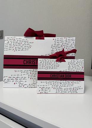 Подарункові пакети dior