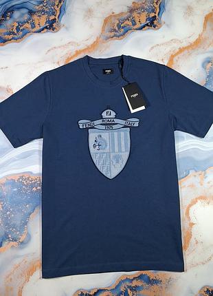 Футболка fendi crest embroidered