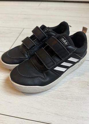 Кросівки adidas на липучках 35 р. оригінал