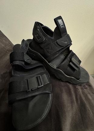 Сандалі nike canyon sandal black, оригінал, 41 розмір