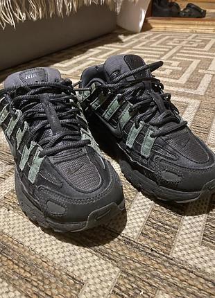 Nike p-6000 premium black / green strike (anthracite).