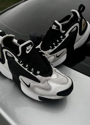 Кросівки nike zoom 2k, унісекс, чорно-білі, розмір 36 (22,5 см), текстиль, екошкіра, зручні, легкі, стильні, оригінал, хороший стан