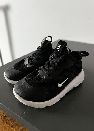 Дитячі кросівки nike
