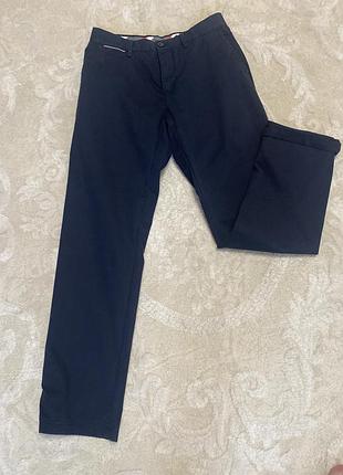 Чіноси tommy hilfiger 30/32 ідеальний стан