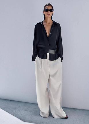 Zara — атласна сорочка