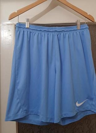 Шорти nike розмір xl slim fit е  момент