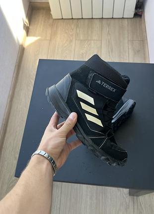 Ботинки adidas