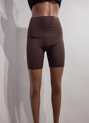 Єластичные шортики xl -нюанс