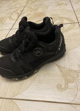 Кросівки adidas teeter 2