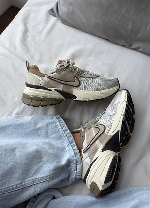 Nike runtekk v2k orewood bronze/найк рантек в2к орвуд бронзовые 36 37 38 39 40 41 42 43 44