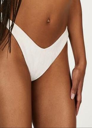 Купальный низ hunkemoller l