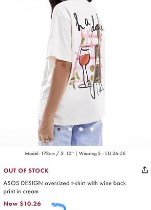 Бавовняна футболка asos design з кремового кольору має оверсайз-крій та великий принт «la dolce vita» з вином на спині розмір с м 4