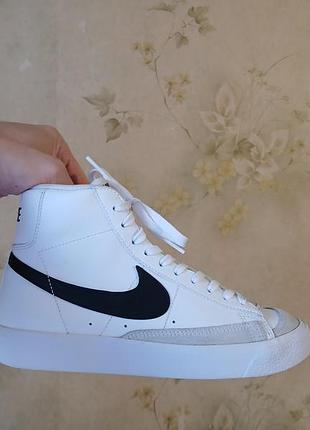 Кеды nike blazer mid на стопу 23,5 см состояние новых