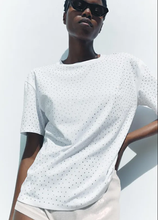 Футболка из 100%-го органического хлопка от zara