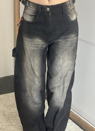 Джинси чорні bershka