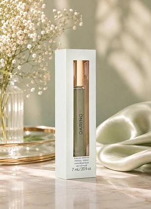 Міні парфуми daring eau de parfum travel spray 7 ml.