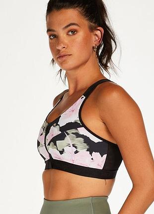 Спортивний бюстгальтер-топ hunkemoller the pro l3 flora flex 75e чорний