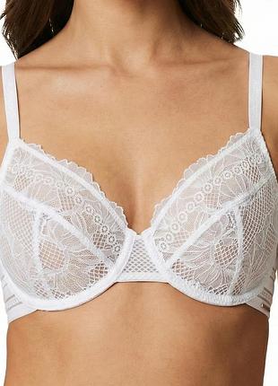 Бюстгальтер на косточках marks&spencer 65d белый