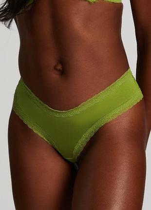 Трусики hunkemoller vixen brasilian m зелений/lima bean green