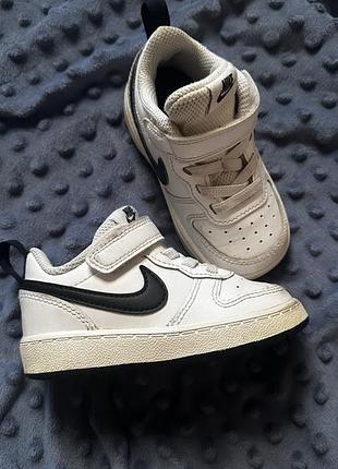 Кросівки nike 13 см круті