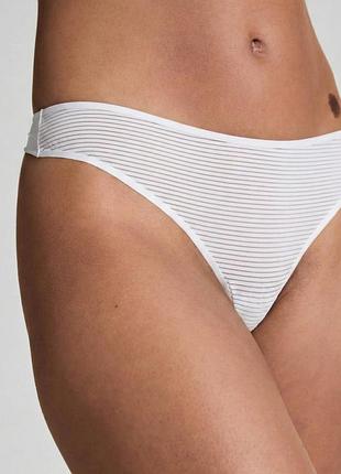 Трусики hunkemoller invisible string stripe xl белый/bright white