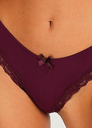 Трусики hunkemoller lola brasilian r xl сливовий/pickled beet