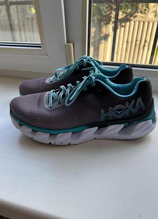 Кросівки hoka one one 39 розмір