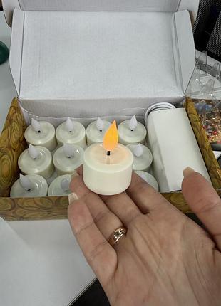 Набір led свічок 12 шт акумуляторні з пультом дк та usb-c, тепле світло, легке б/в (11 із 12 працюють)