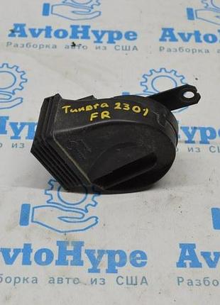 Сигнал прав high toyota tundra 22-