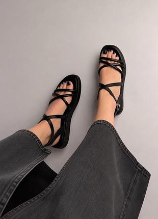 Босоножки на платформе с переплетом женские l&m черный 40 (26 см) код: f189 black