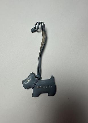 Фірмовий брелок для сумки radley