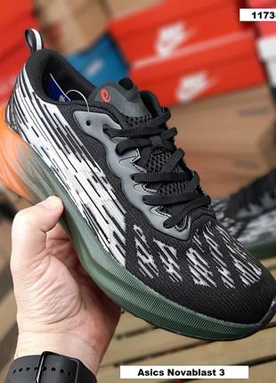 Asics novablast 3 черные с белым и оранжевым