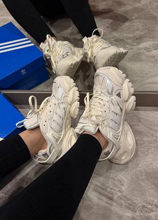 Adidas xlg runner deluxe beige