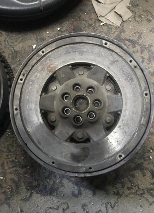 Б/у демпфер маховик renault megane scenic laguna 2, 1.9 dci 8200253278