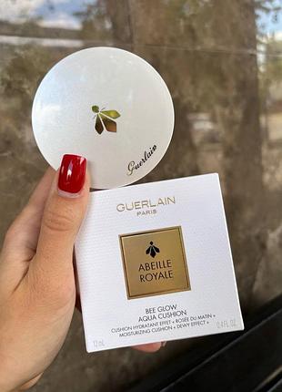 Кушон для обличчя guerlain abeille royale bee glow aqua cushion 🤩