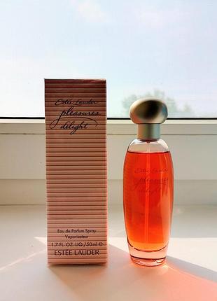 Парфумована вода estee lauder pleasures delight