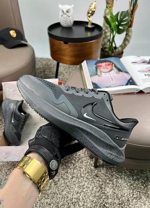 Чоловічі кросівки nike air zoom winflo 8 shield grey 42-44