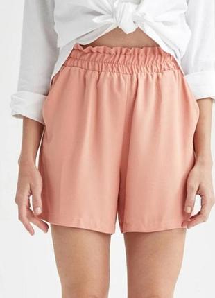 Льняные шорты h&amp;m оверсайз на резинке персикового цвета