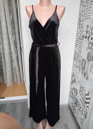 Комбінезон чорний велюр бренду  h&m divided