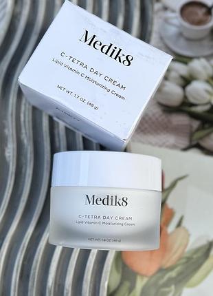 Оригінал шикарний крем з вітаміном ц medik8 c-tetra day cream