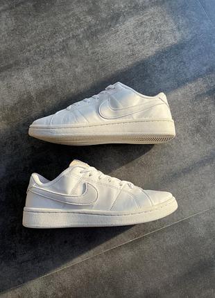 Кросівки жіночі nike court royale