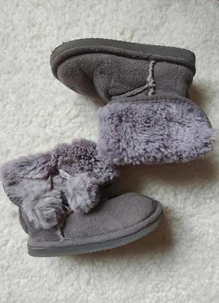 Дитячі уггі , чобітки , дитяче взуття h&m